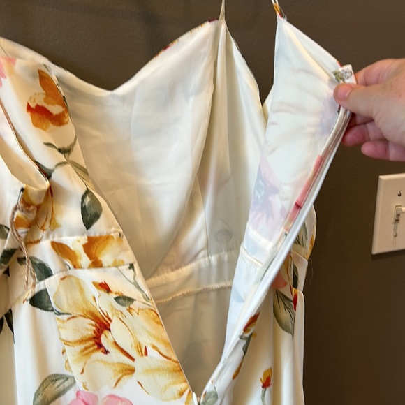 Leith Floral High Low Maxi dress size XL - Picture 9 of 9